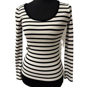 Black and white stripped top